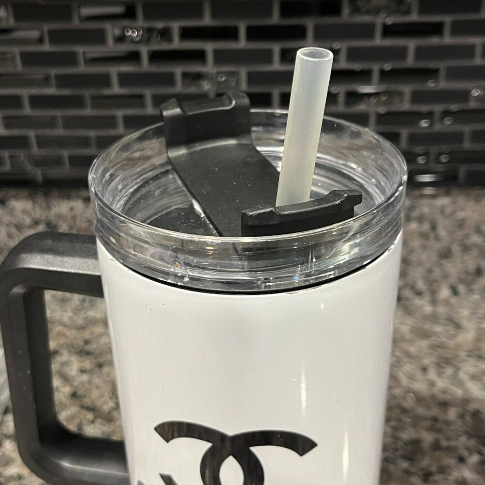 Unbranded 40oz Thermal Water Bottle White & Black - Picture 8 of 8